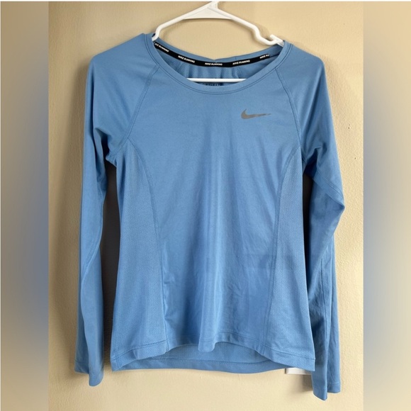 Nike Drifit Running Longsleeve - Picture 1 of 3